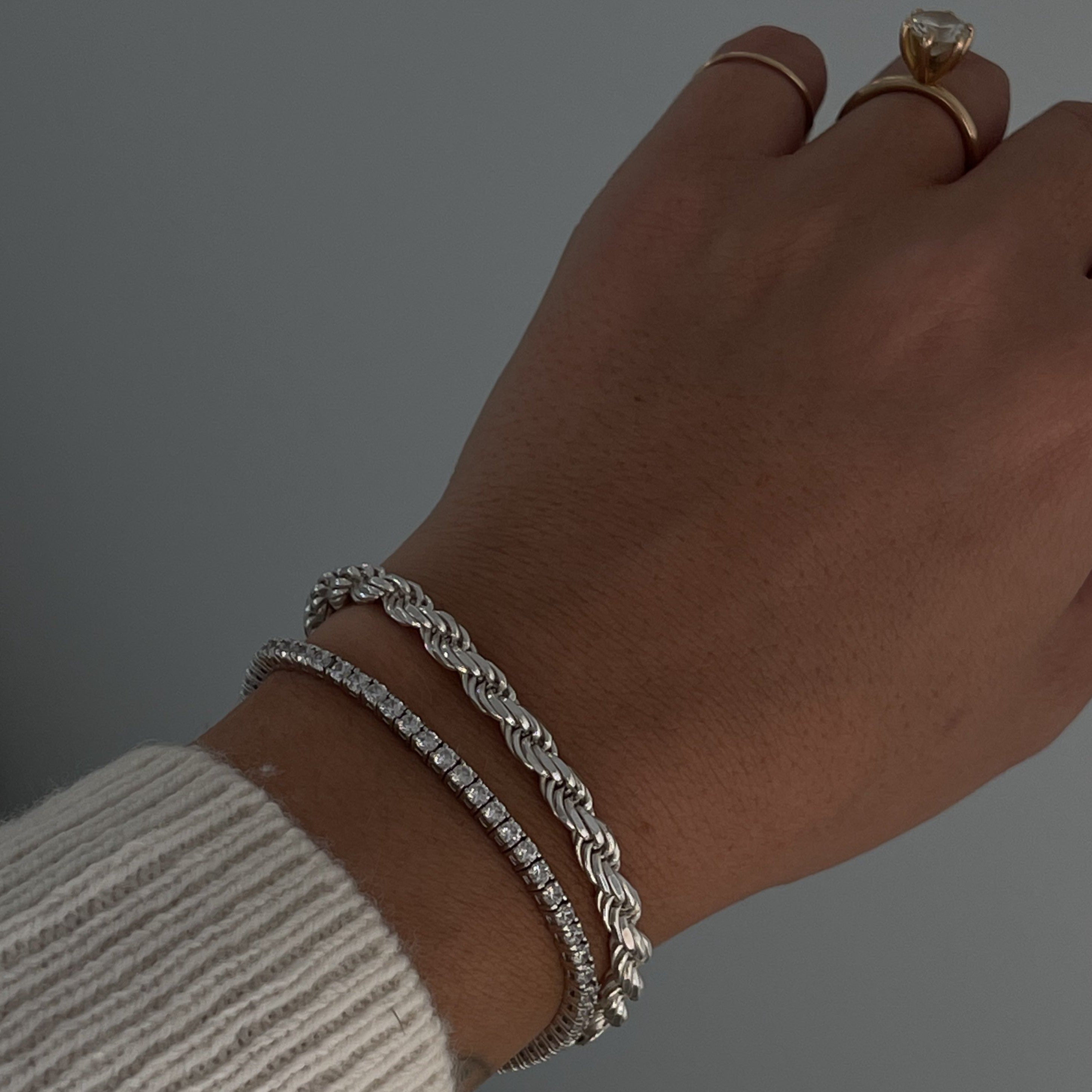 Glimmer Bracelet