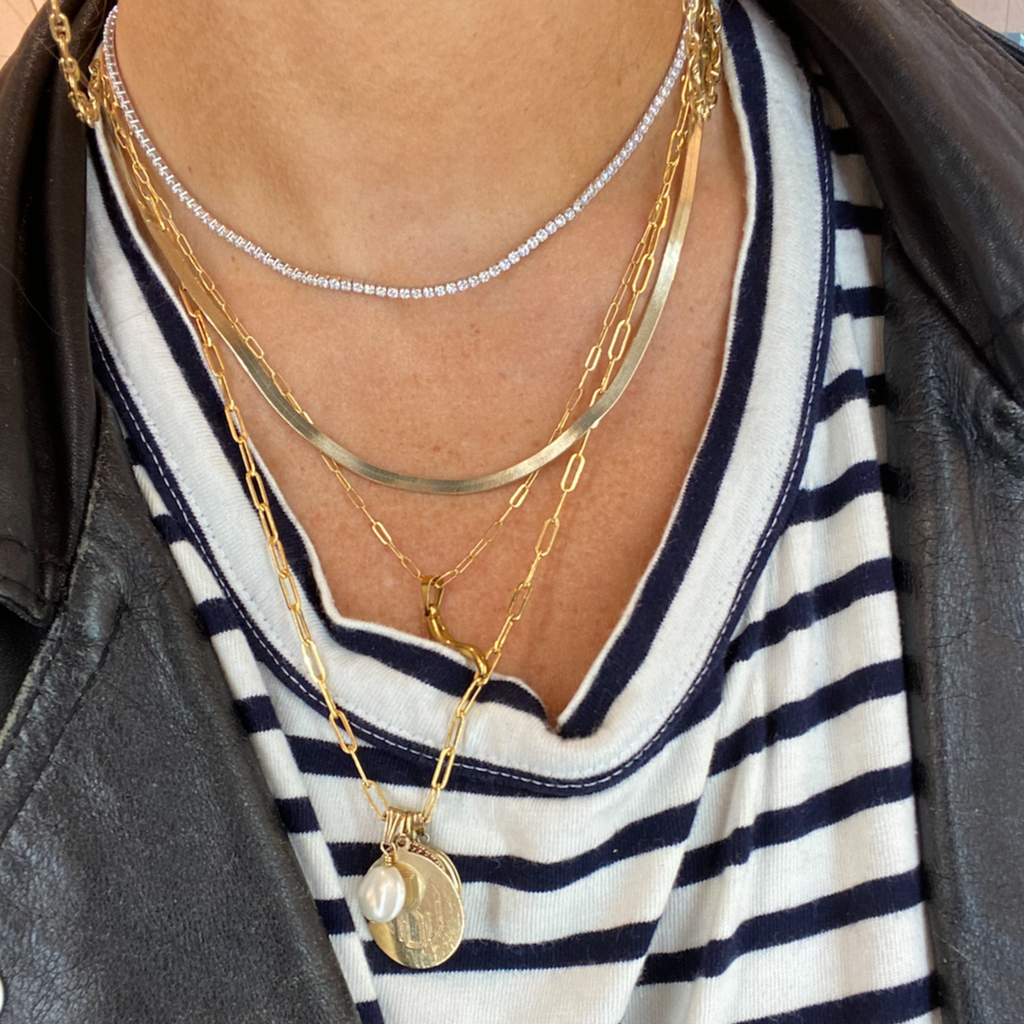 Classic Glimmer Chain Necklace